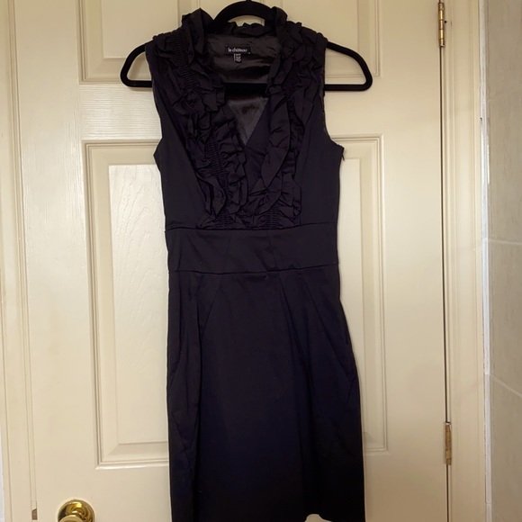 Black dress - Picture 1 of 1